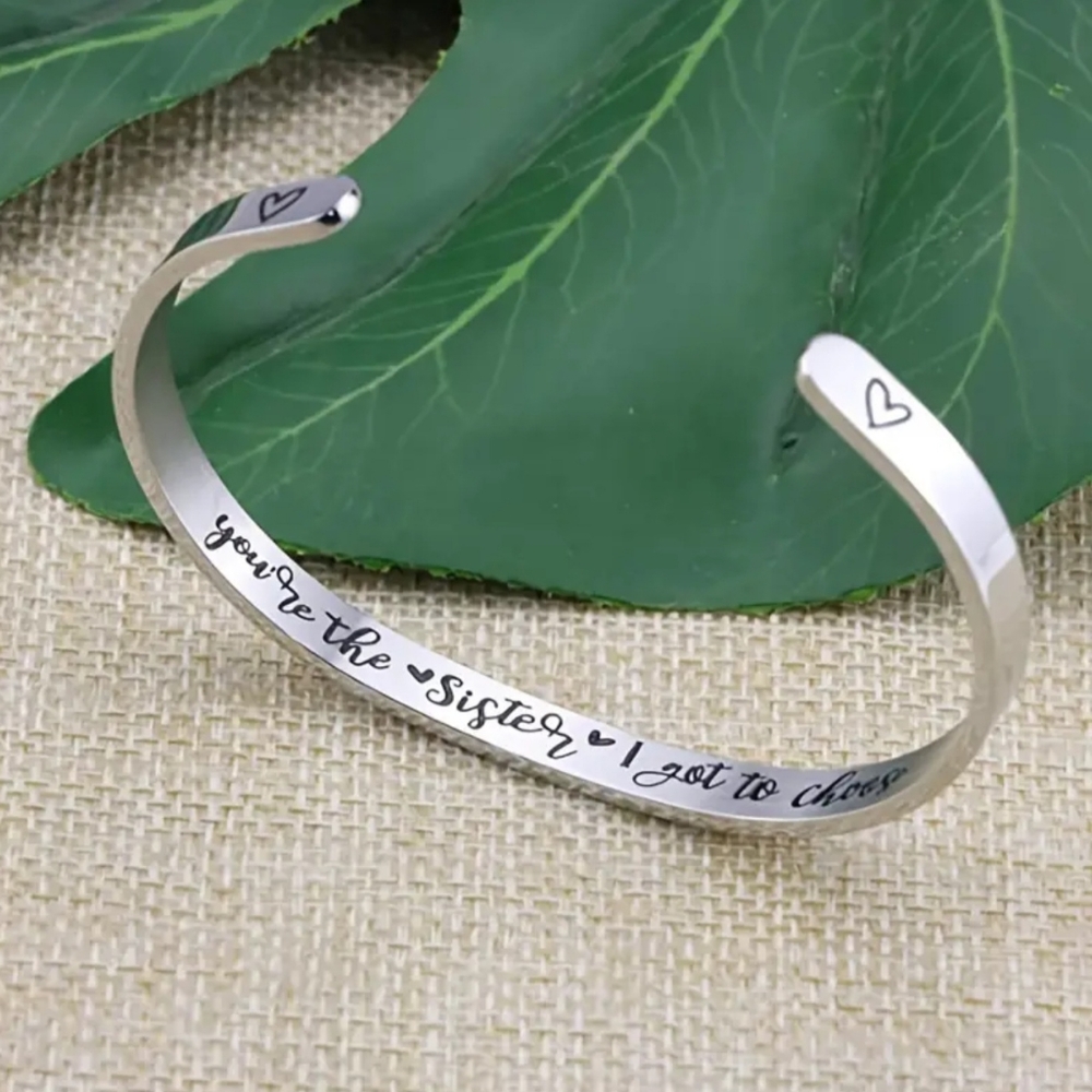 Bracelet
